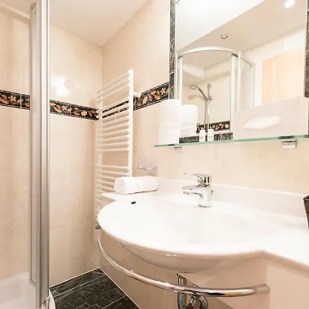 Gasthuis Tuxerstuebl Tux