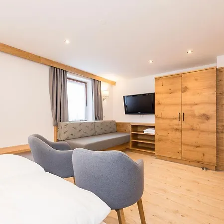 Tuxerstuebl Gasthuis