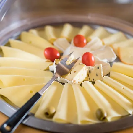 Tuxerstubl Guest house 3*